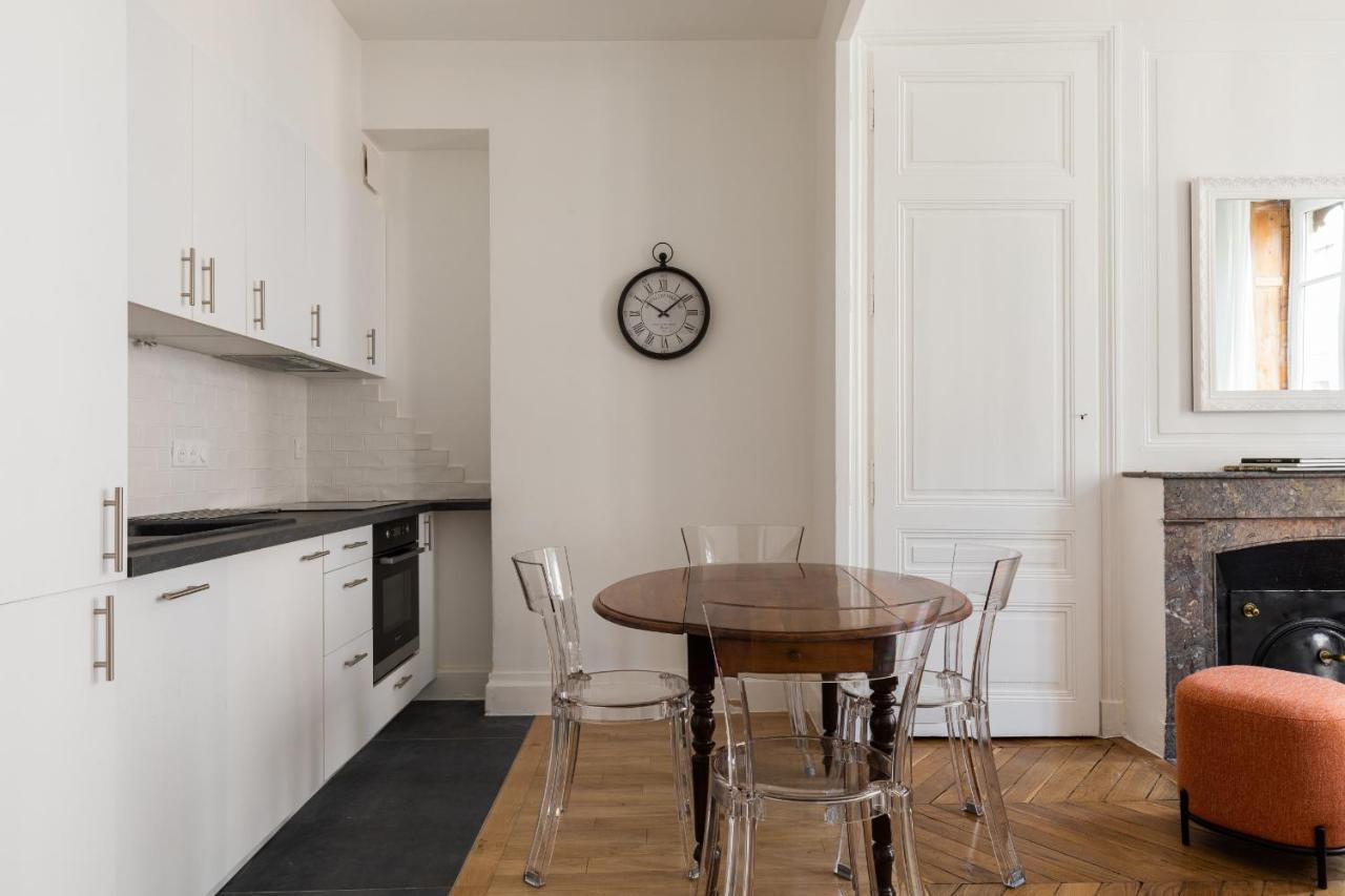 Dify Castries Quartier Ainay Apartment Лион Екстериор снимка