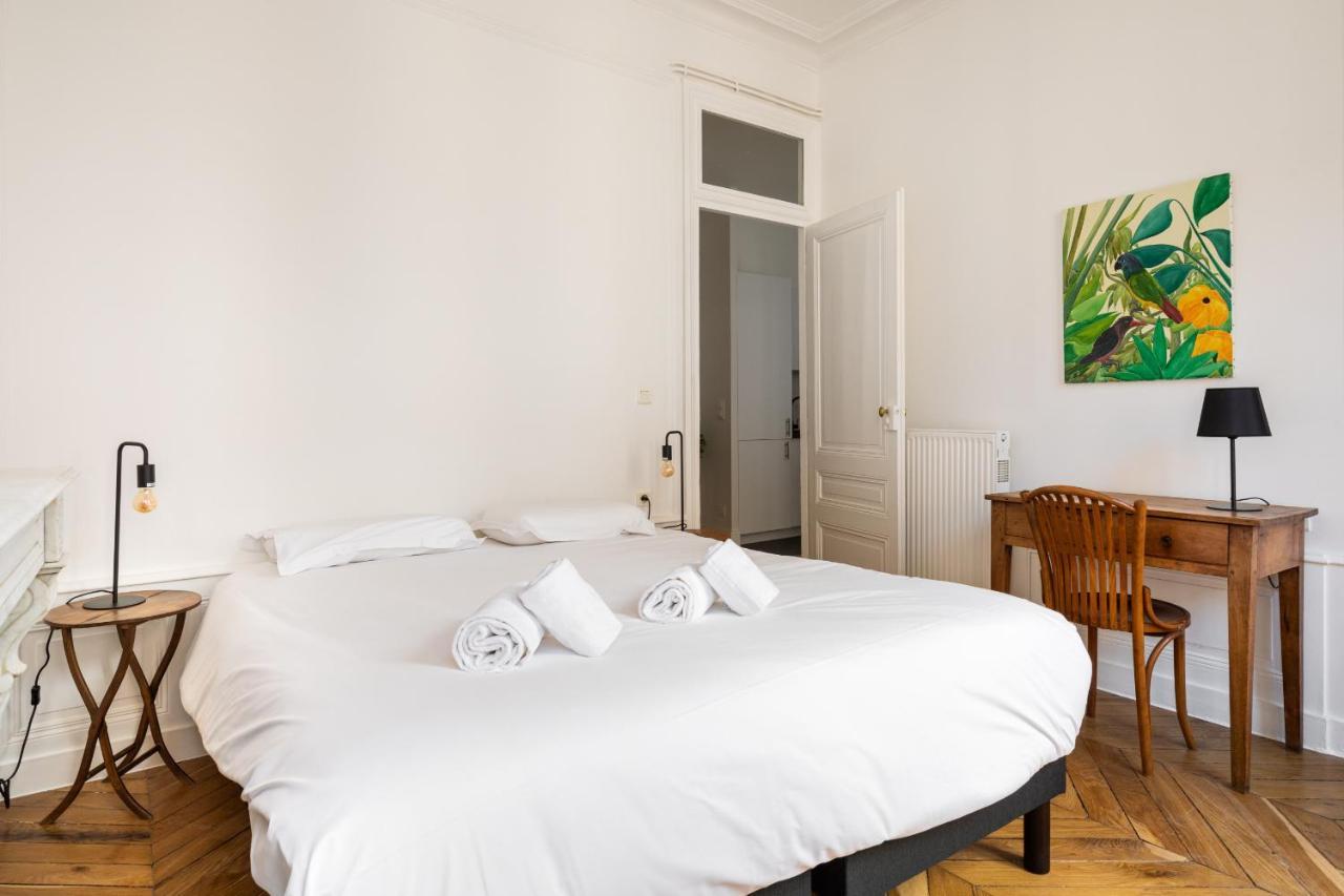 Dify Castries Quartier Ainay Apartment Лион Екстериор снимка